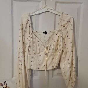 Floral off white blouse (medium)